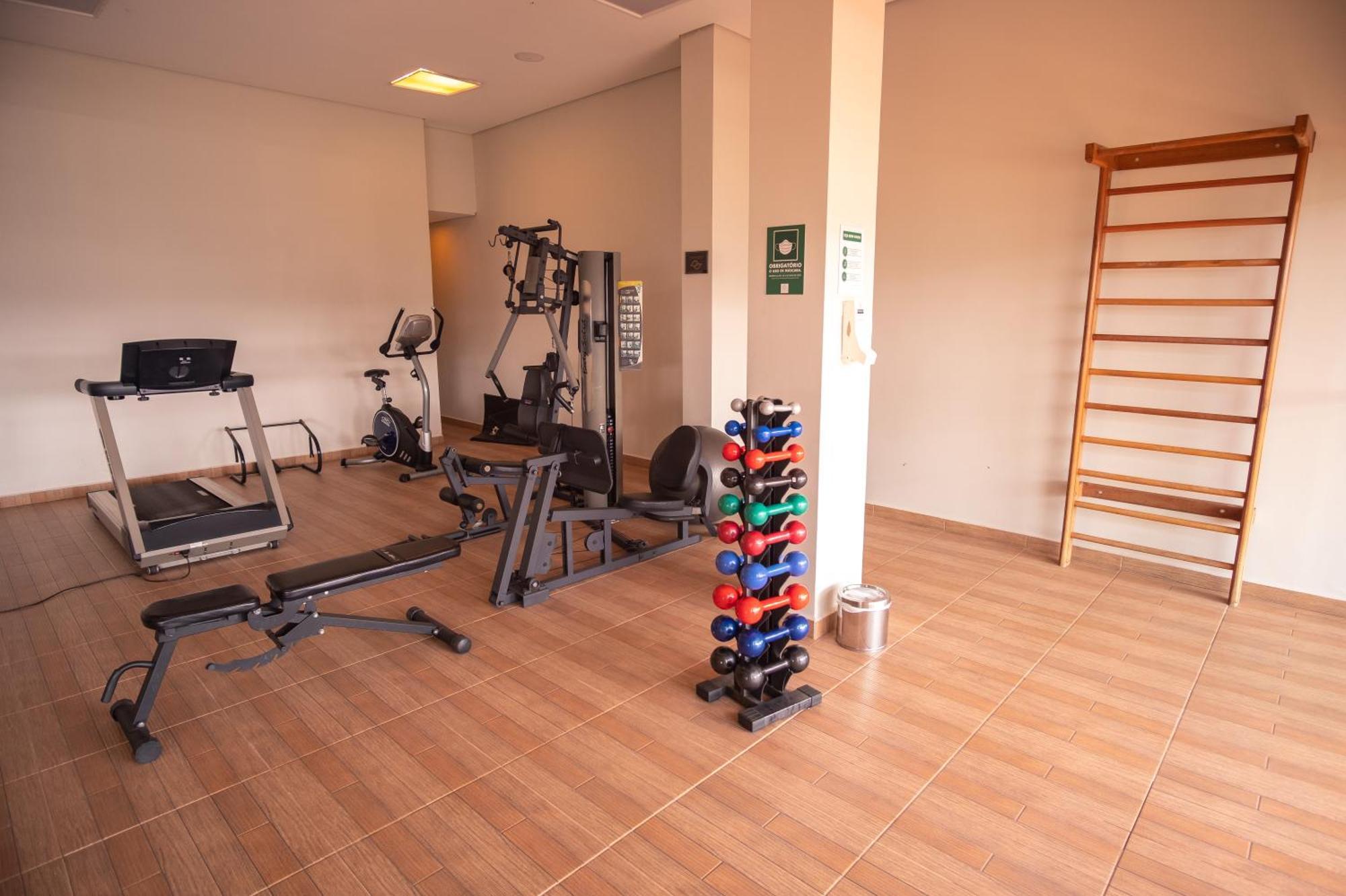 Padom Business Hotel Braganca Paulista Exterior photo