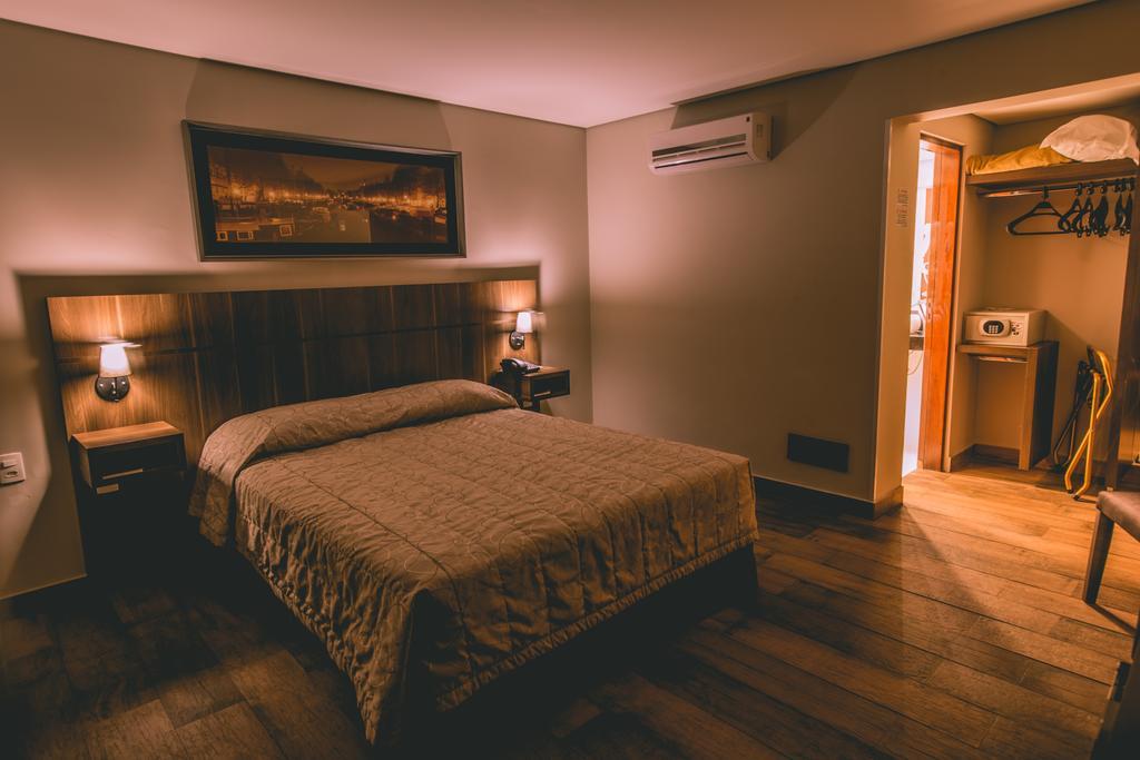 Padom Business Hotel Braganca Paulista Room photo