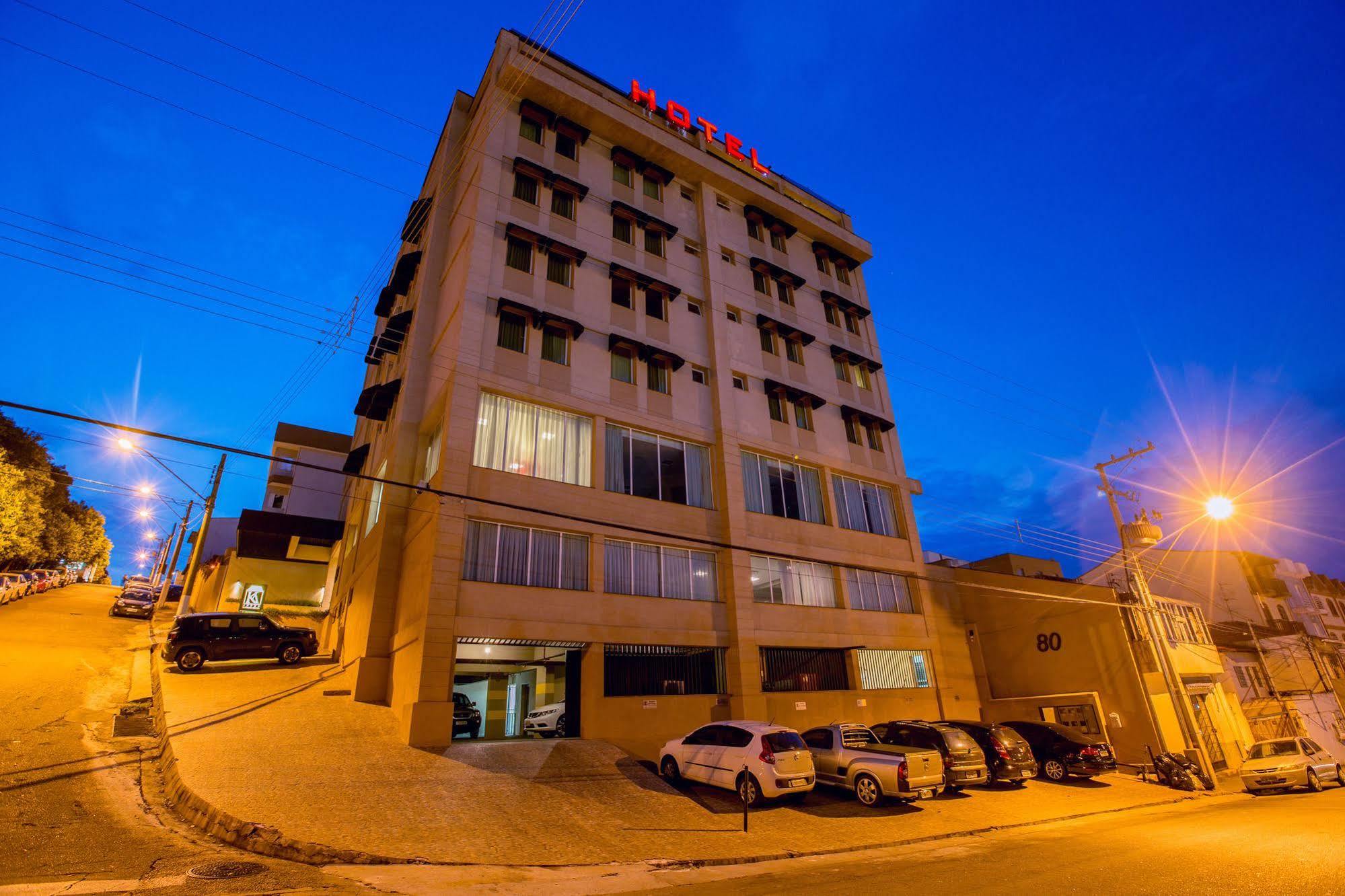 Padom Business Hotel Braganca Paulista Exterior photo
